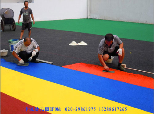 �׃��@EPDM���z����