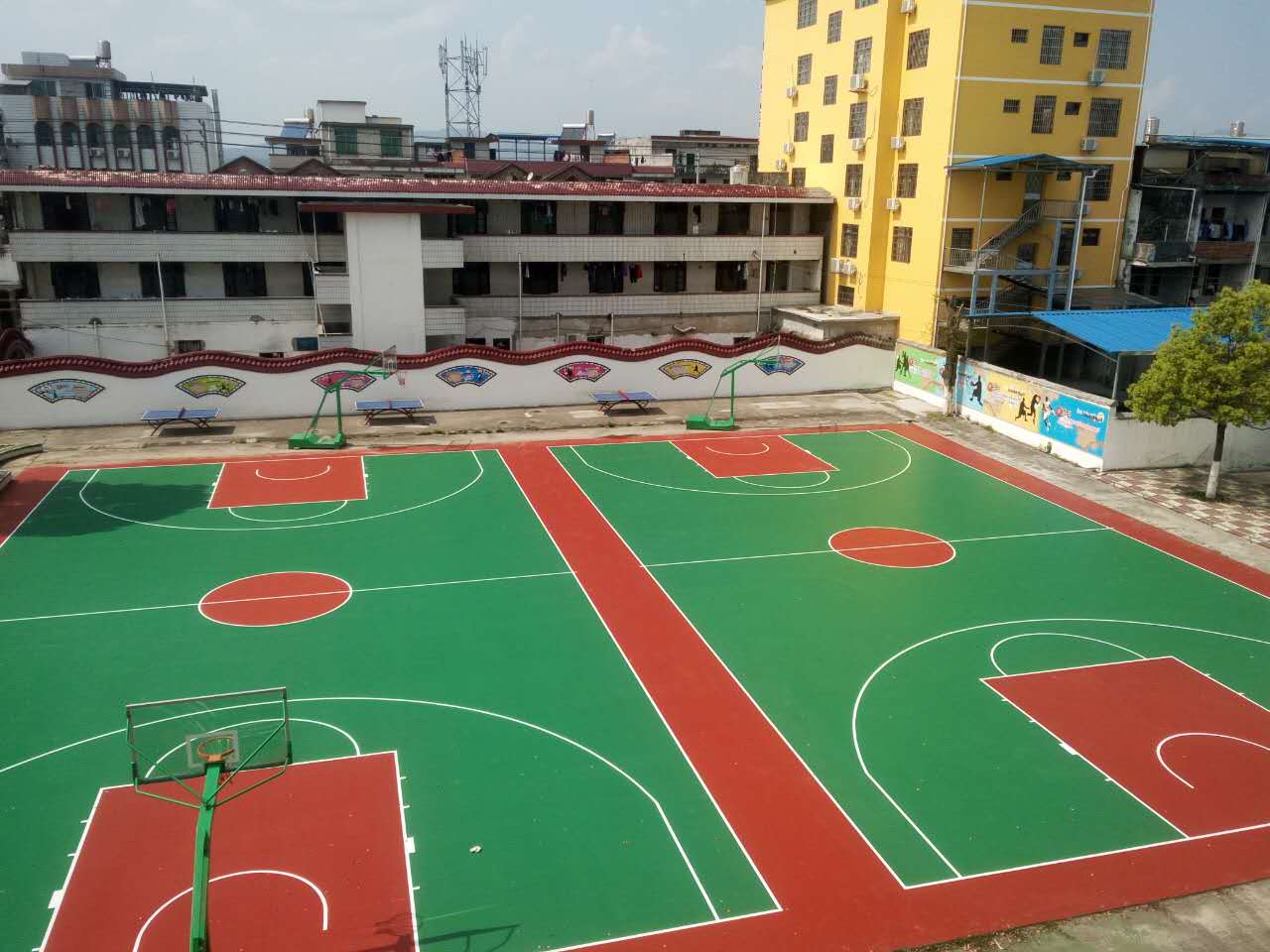 環(huán)保凈味硅PU籃球場(chǎng) 環(huán)保凈味硅PU籃球場(chǎng)